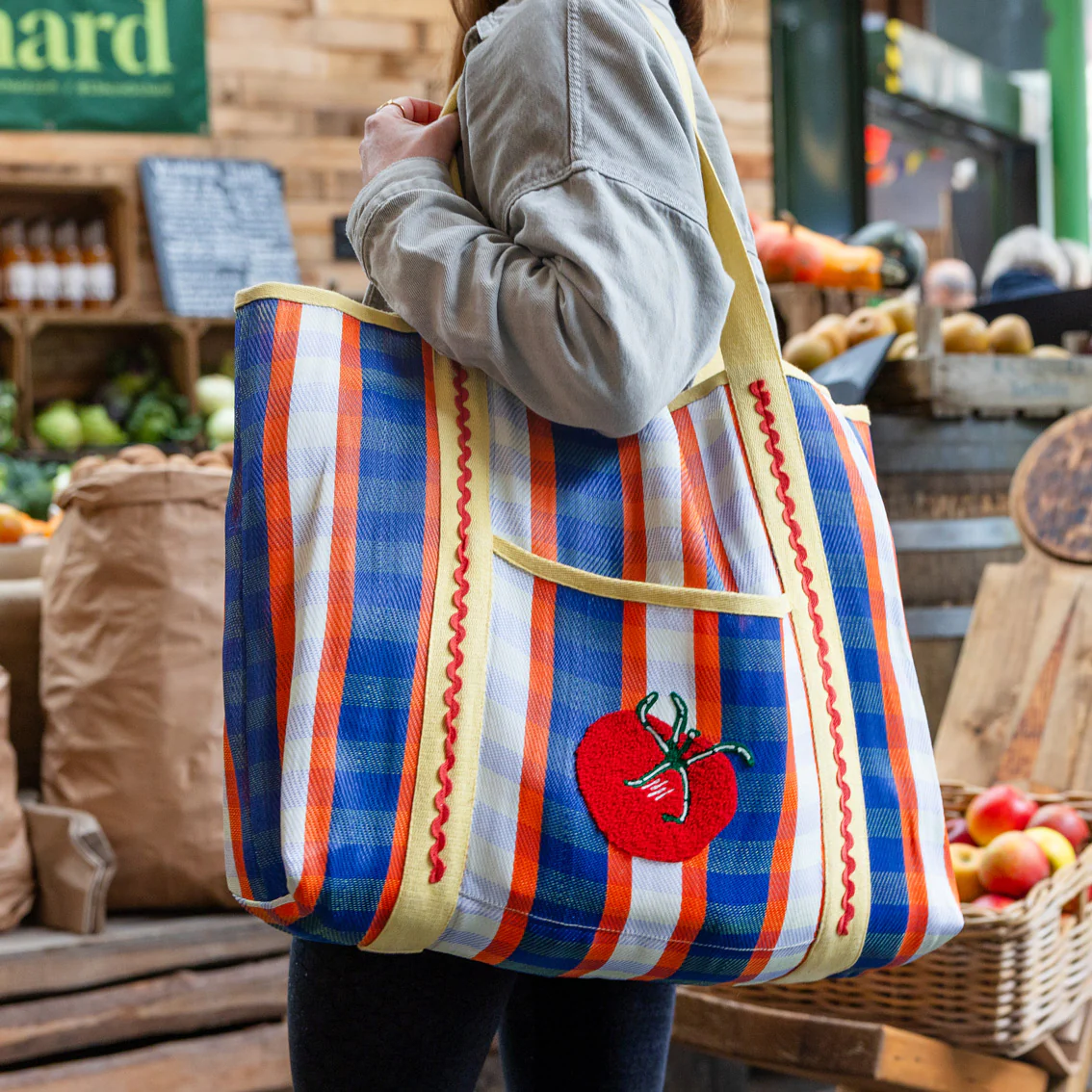 Bon Appetit  Tomato Tote Bag (Recycled Plastic) - Image 7