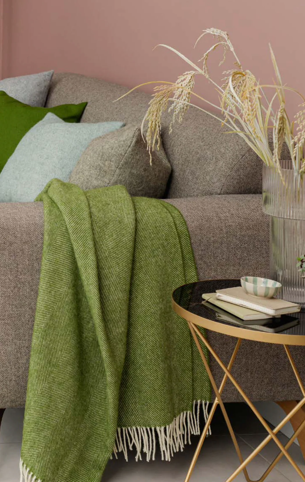 Bronte By Moon Herringbone Shetland Wool Throw, Apple - Image 3