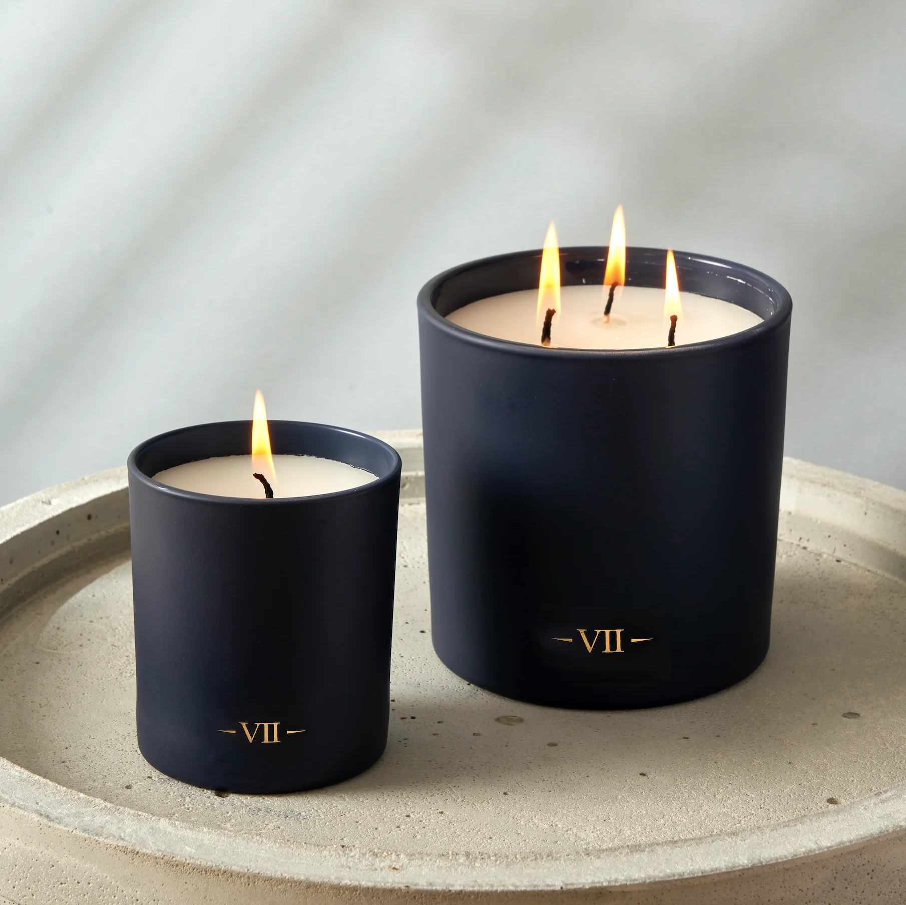 Charles Farris Portobello Scented Candle, Golden Rose, Pomegranate & Davana - Image 4