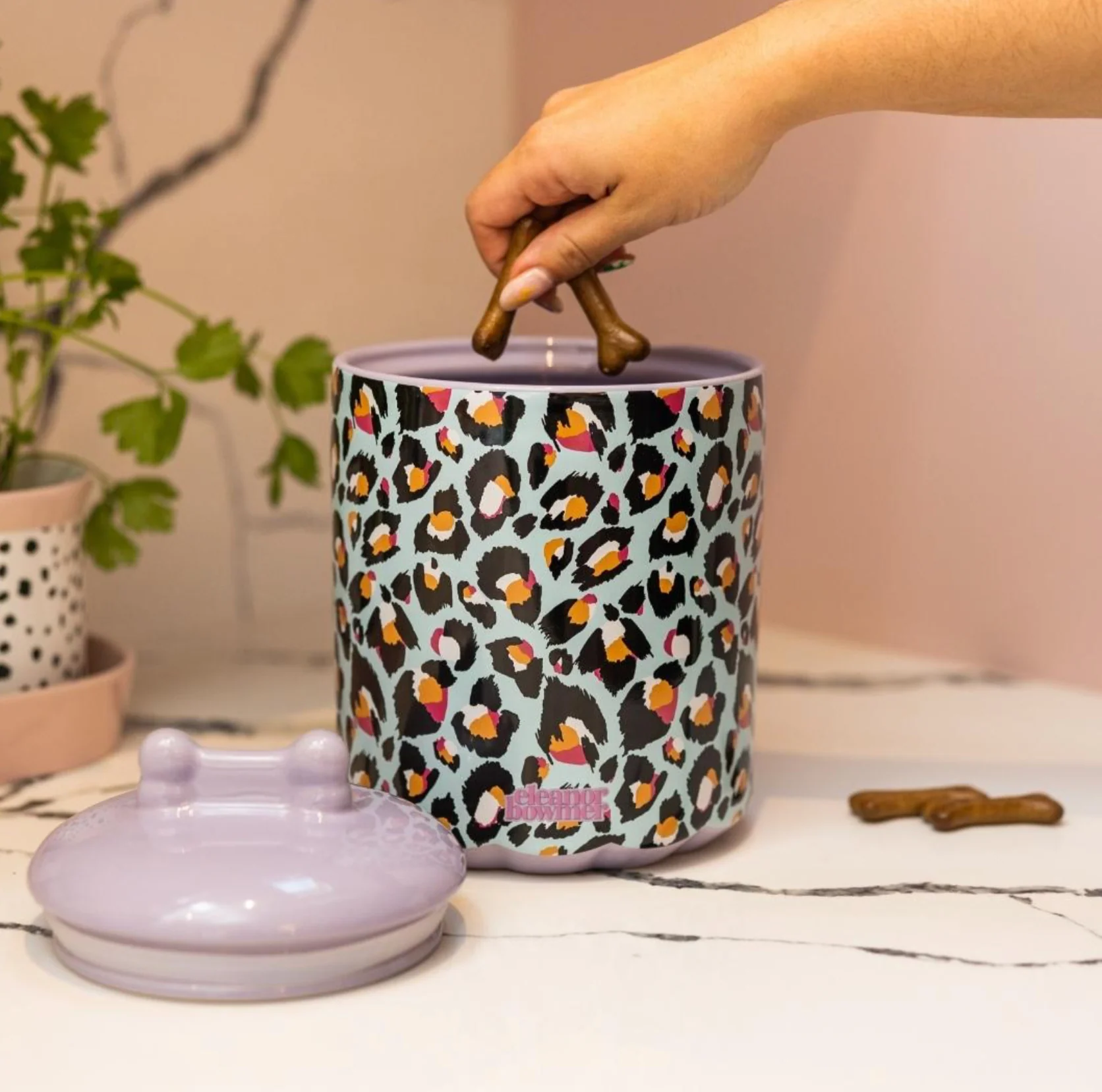 Eleanor Bowmer Ceramic Pet Food Storage Jar,Leopard - Image 5
