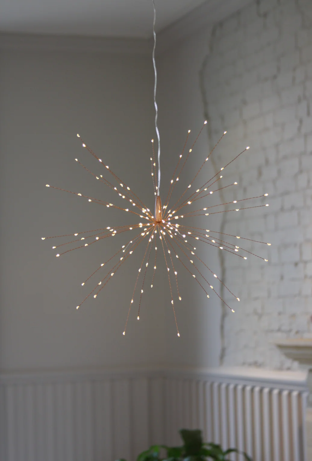 Hanging Starburst LED Fairy Light Copper (Battery Operated) - Image 7