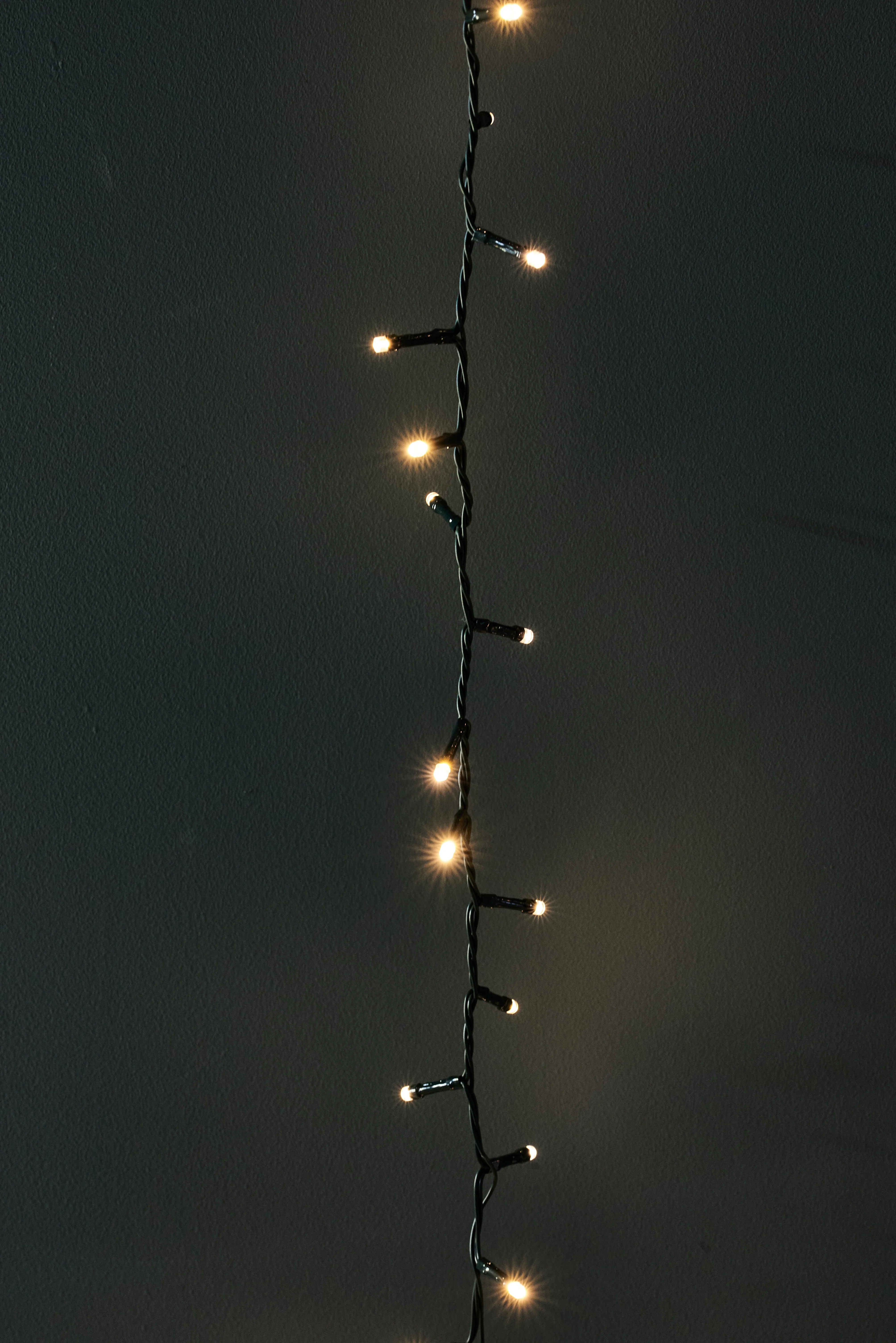 LED Pin Light, Dark Green (Mains Powered) - Image 2