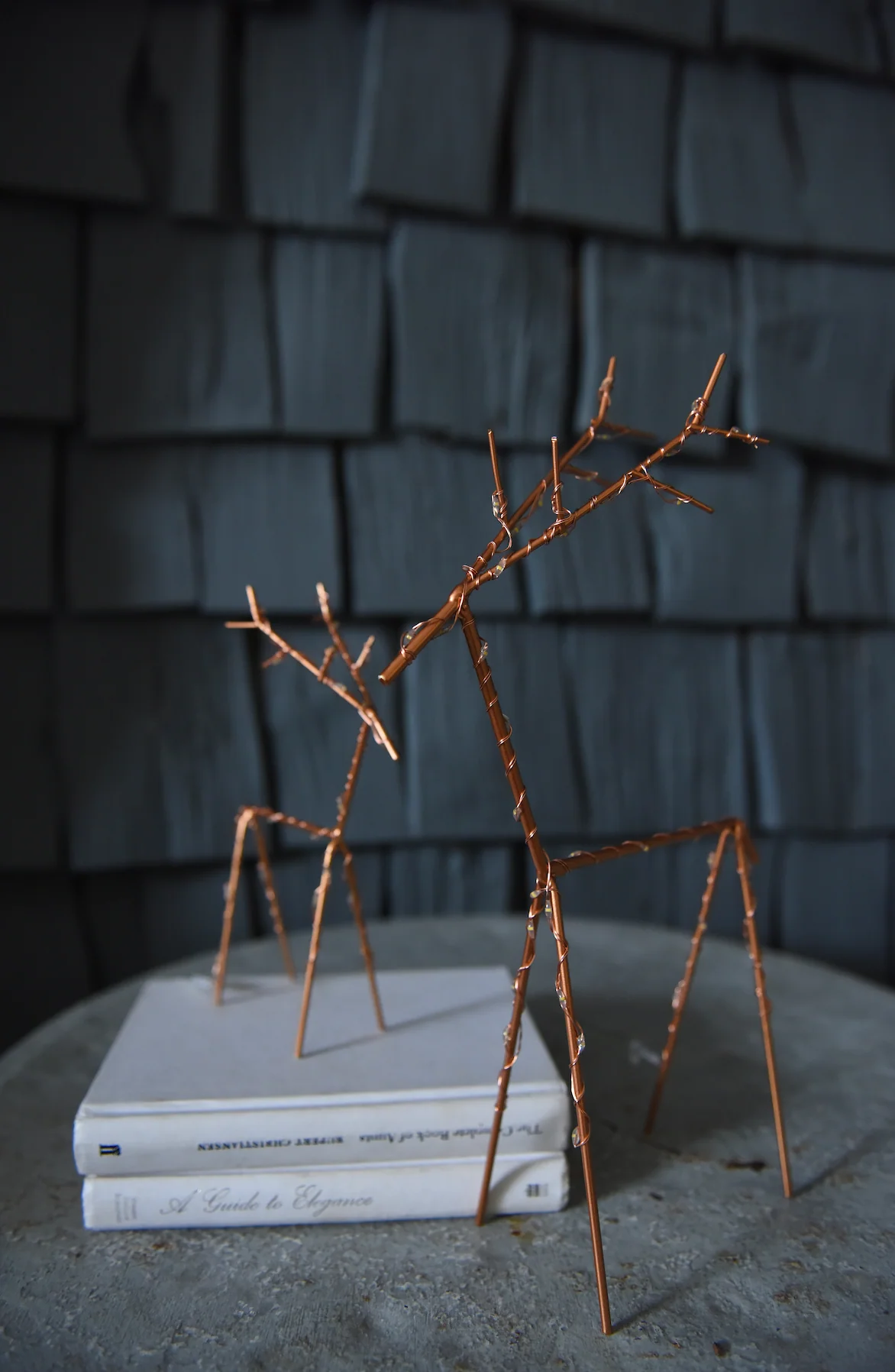 LED Table Top Wire Deer,Large(Battery Operated) - Image 3