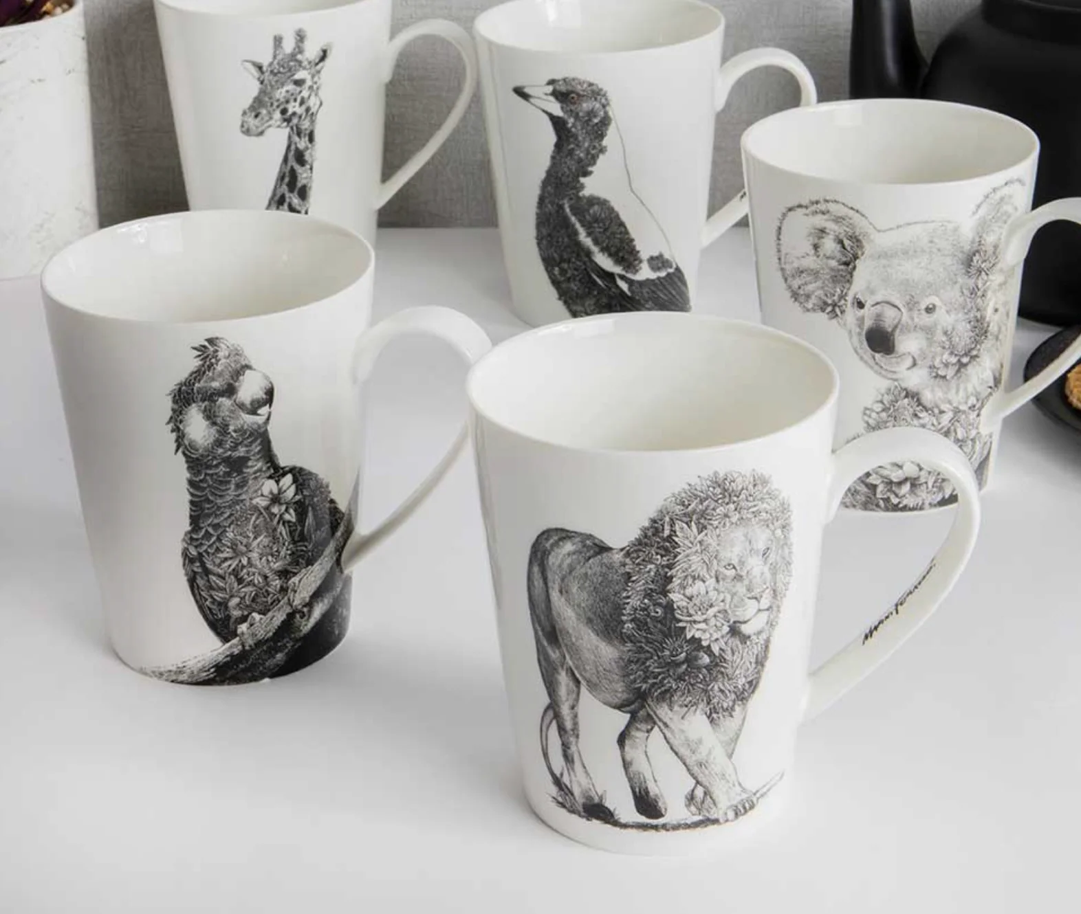 Maxwell & Williams Marini Ferlazzo Wildlife Mug, African Lion - Image 3