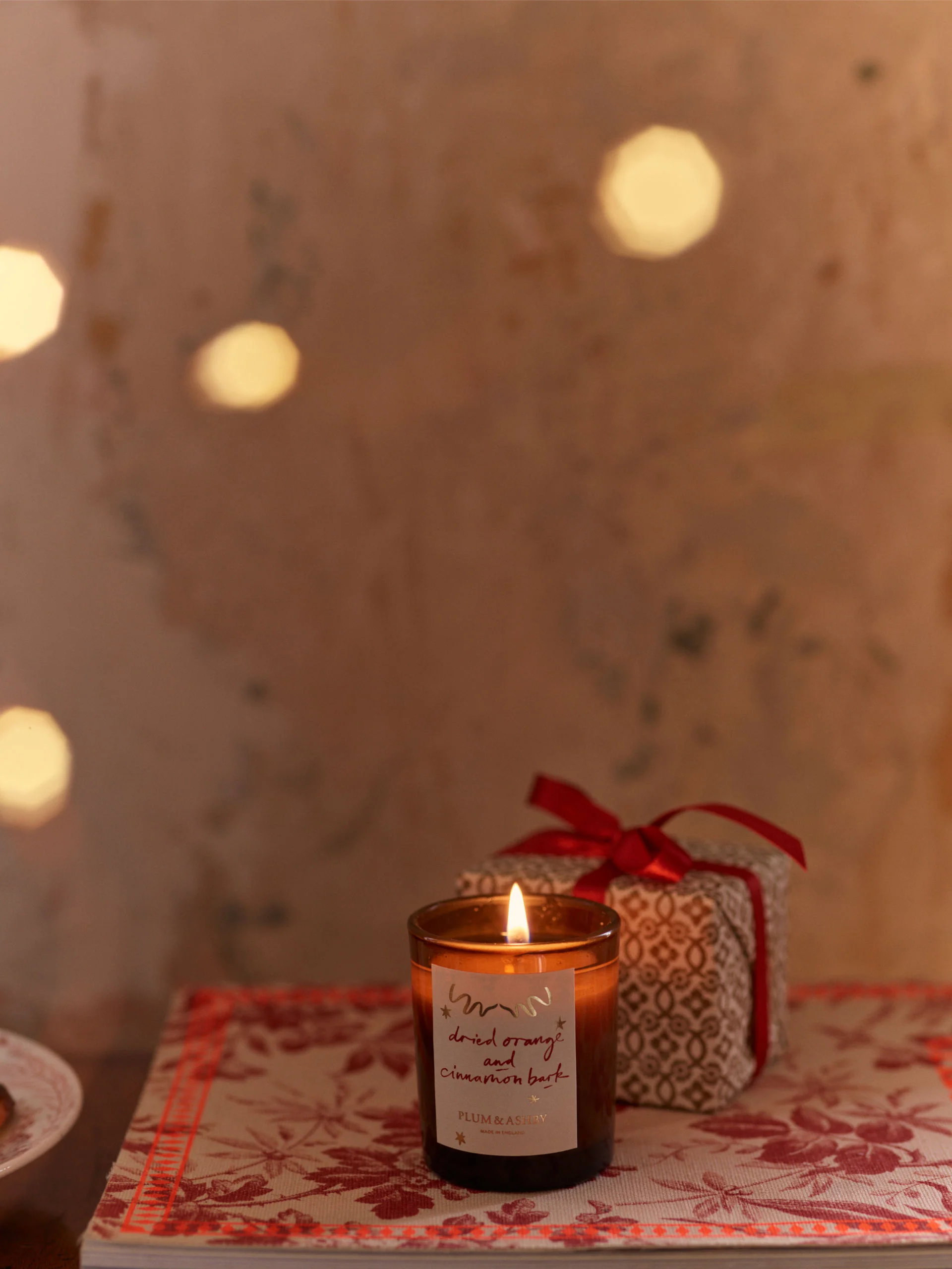 Plum & Ashby Dried Orange & Cinnamon Bark Scented Votive - Image 2
