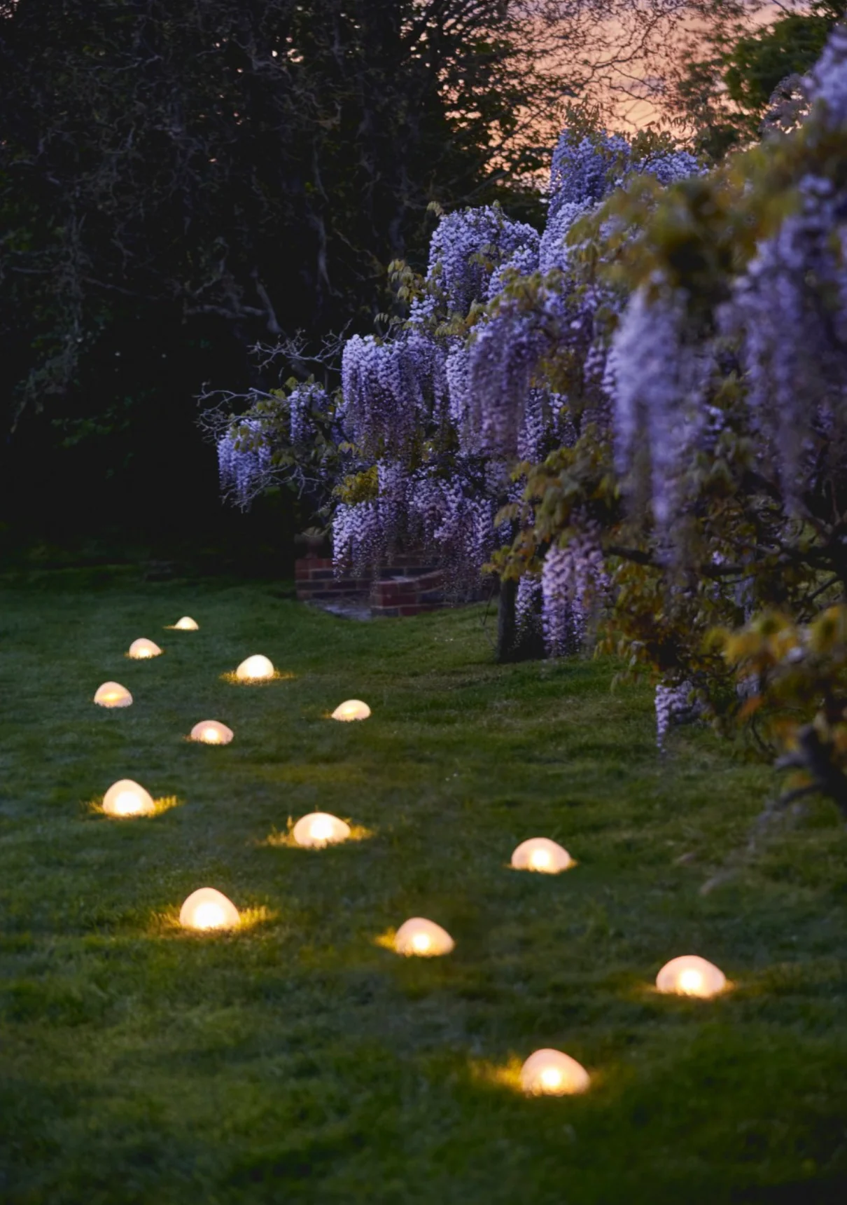 Solar Powered Glass Pebble Light - Image 9