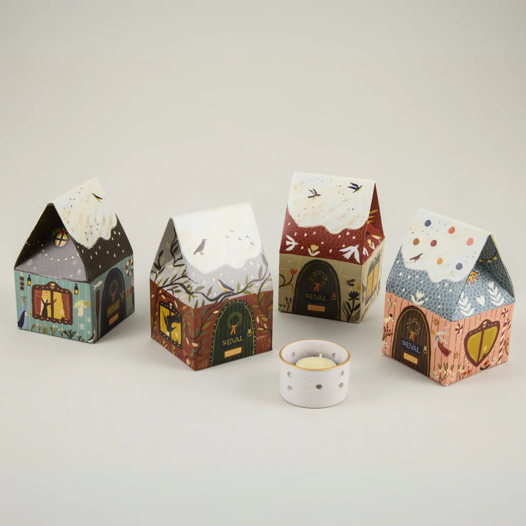 St Eval Christmas Cottage Scented Tealight Gift Pack, Figgy Pudding - Image 8