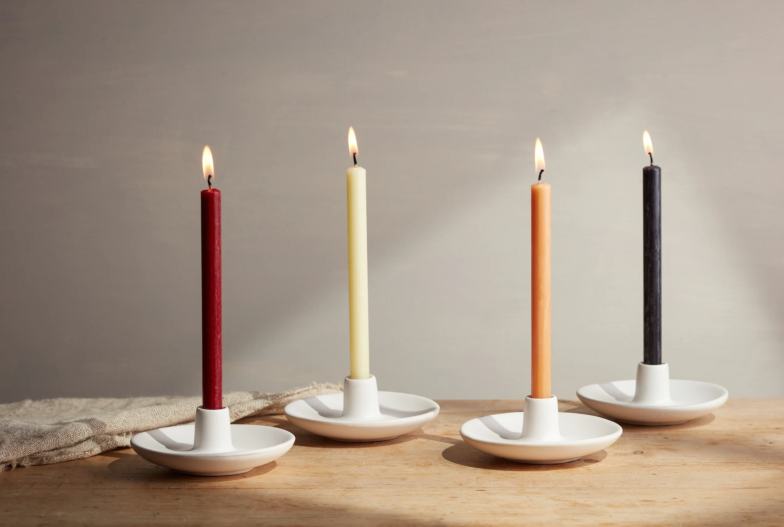 St Eval Mini Fragranced Dinner Candle, Figgy Pudding (Pack Of 6 ) - Image 6
