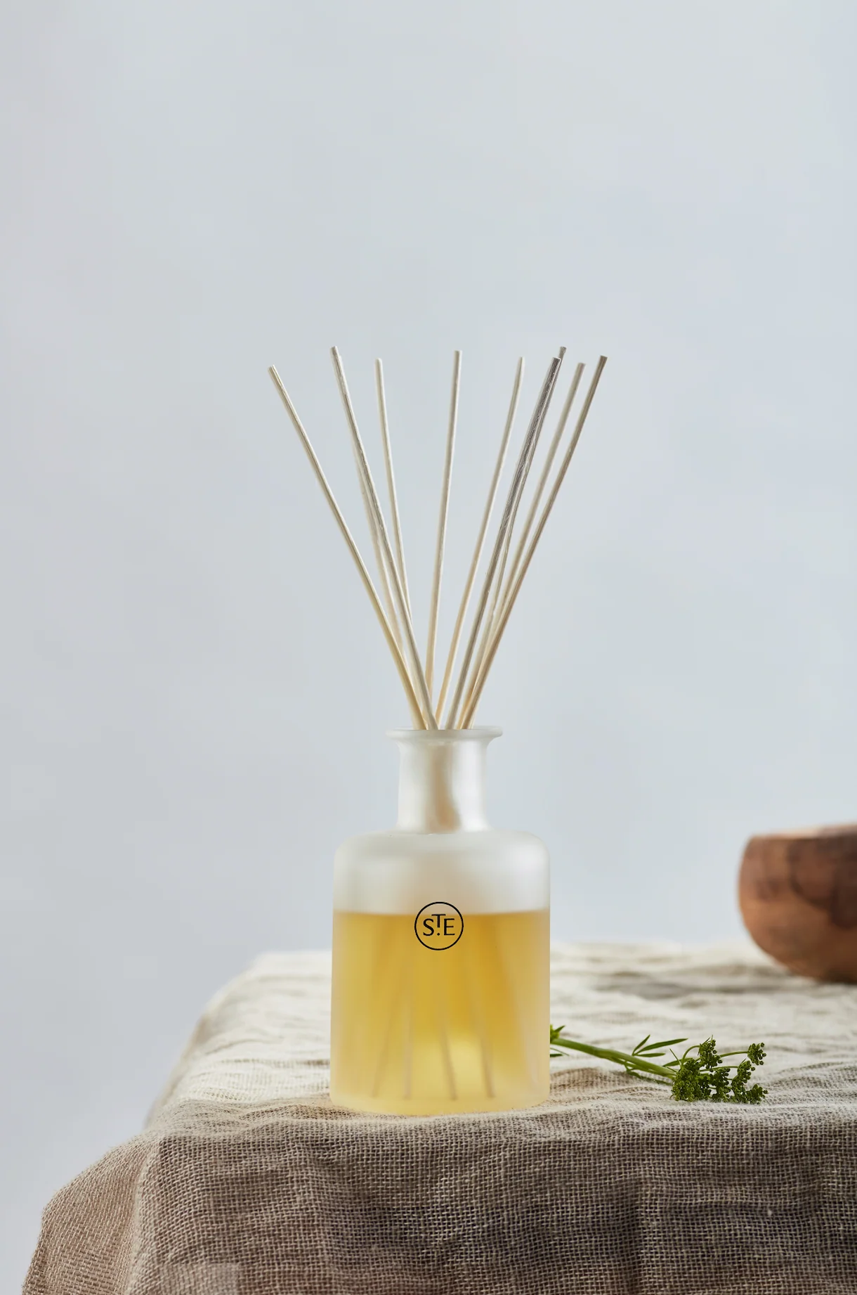 St Eval Reed Diffuser,  Bergamot & Nettle - Image 2