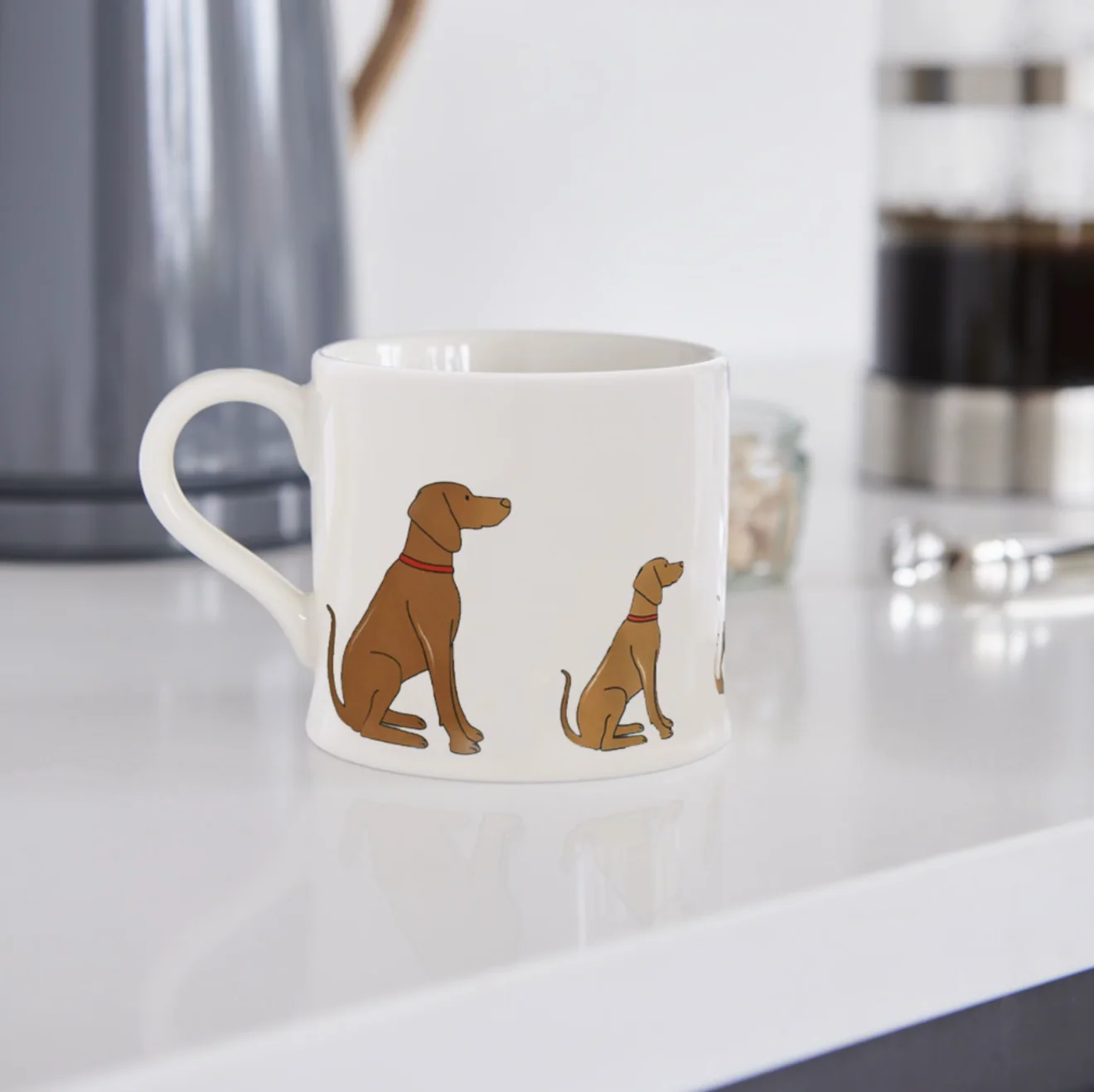 Sweet William Ceramic Mug, Vizsla - Image 3