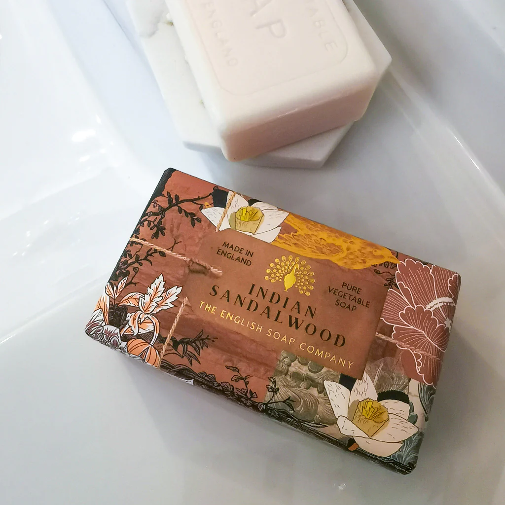 The English Soap Company Anniversary, Indian Sandalwood Soap - Image 3