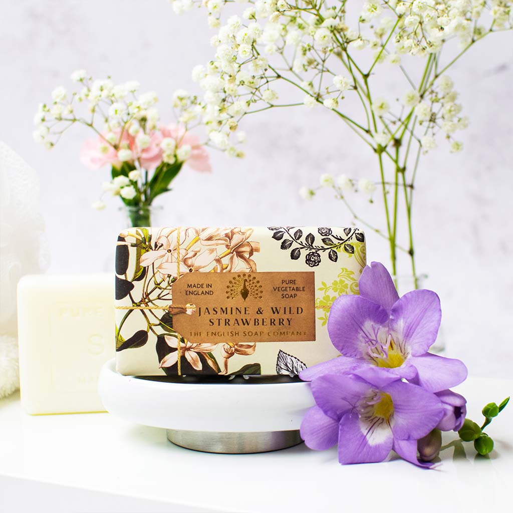 The English Soap Company Anniversary, Jasmine & Wild StrawberrySoap - Image 5