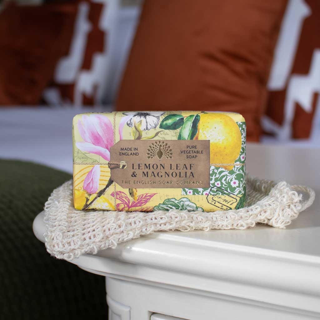 The English Soap Company Anniversary, Lemon Leaf & Magnolia  Soap - Image 3