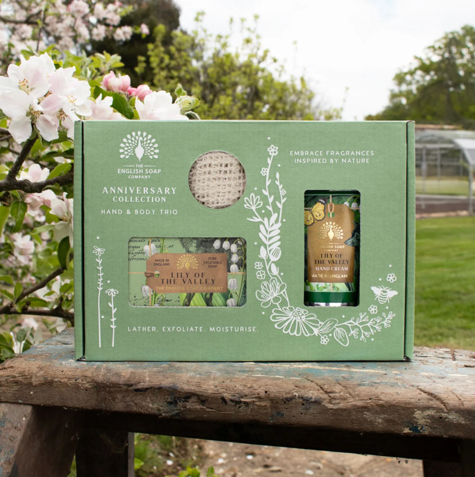 The English Soap Company Anniversary, Lily of the Valley Soap & Hand Cream Gift Set - Image 6
