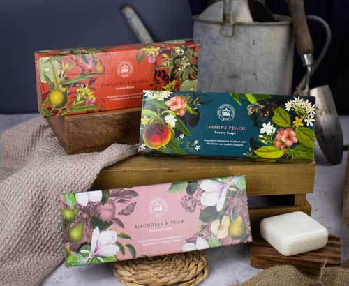 The English Soap Company Kew Gardens, Bergamot & Ginger Triple Soap Gift Box - Image 6