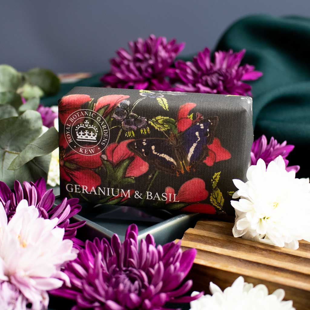 The English Soap Company Kew Gardens, Geranium And Basil Soap - Image 6