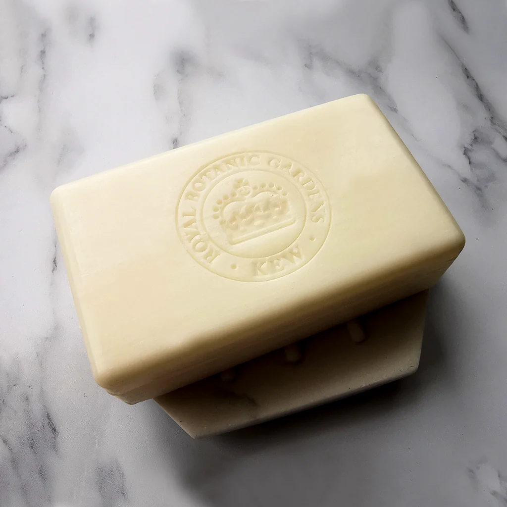 The English Soap Company Kew Gardens, Lavender And Rosemary Soap - Image 5