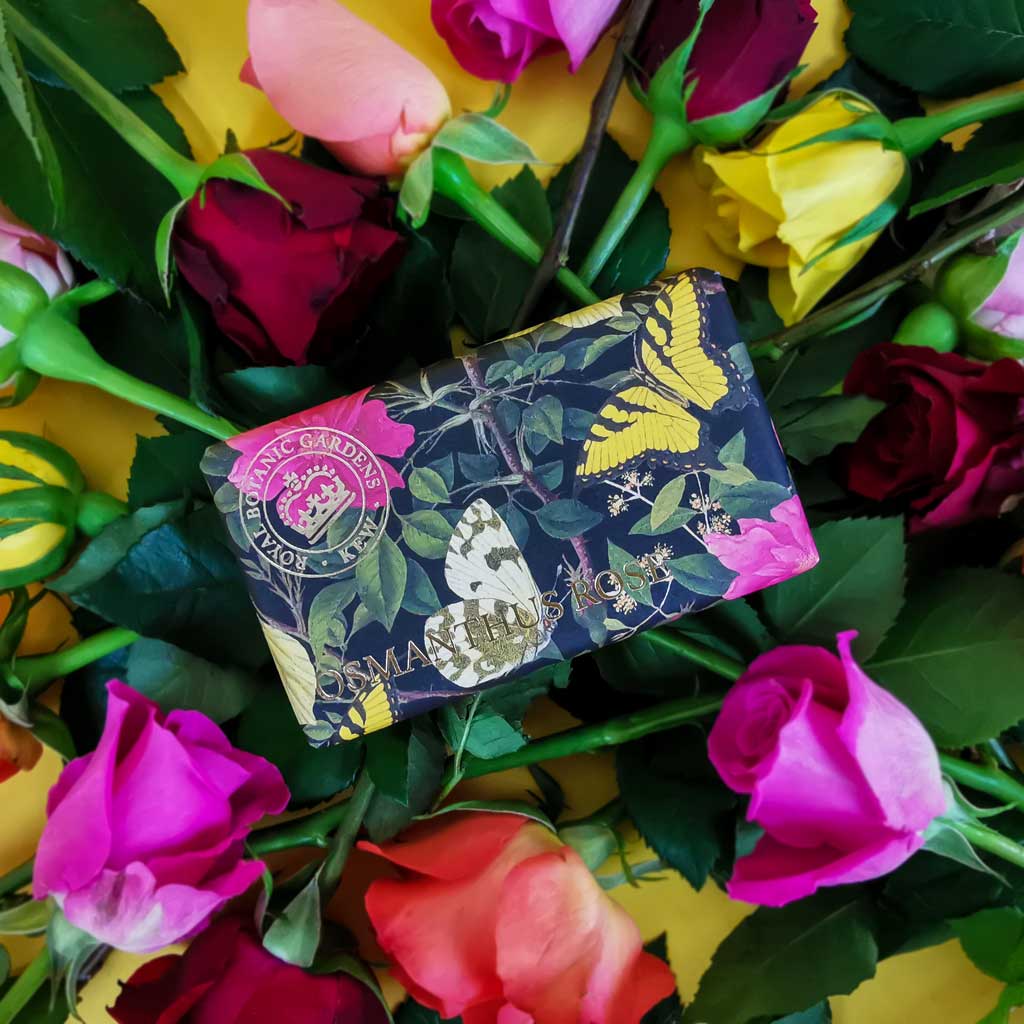 The English Soap Company Kew Gardens, Osmanthus Rose Soap - Image 3