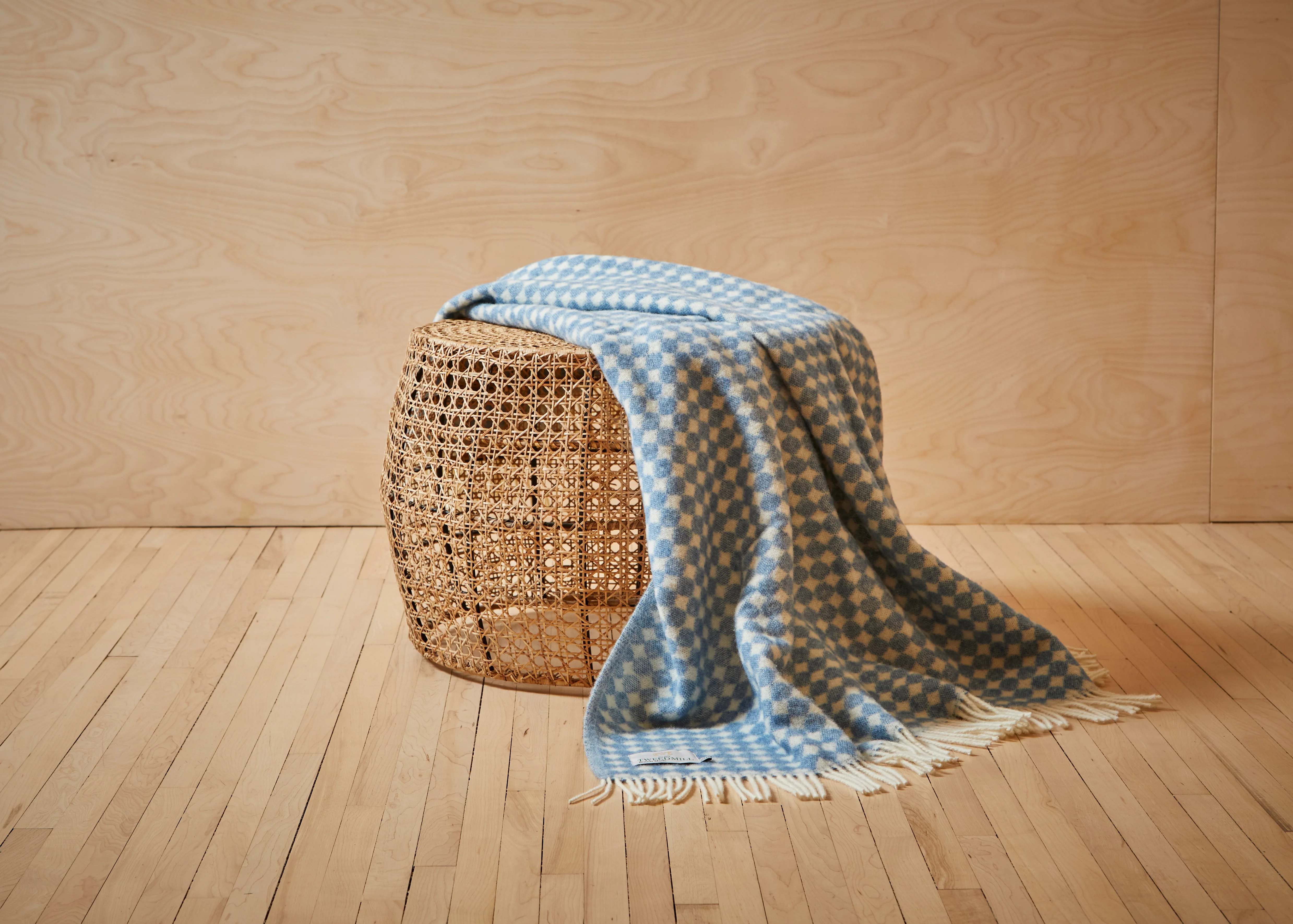 Tweedmill Jacquard Spot Pure New Wool Reversible Throw, Blue Jay - Image 5