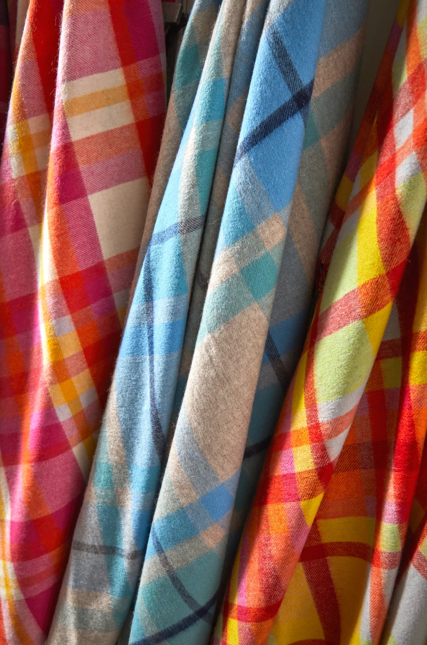 Tweedmill Lambswool Throw, Bright Check, Skye - Image 5