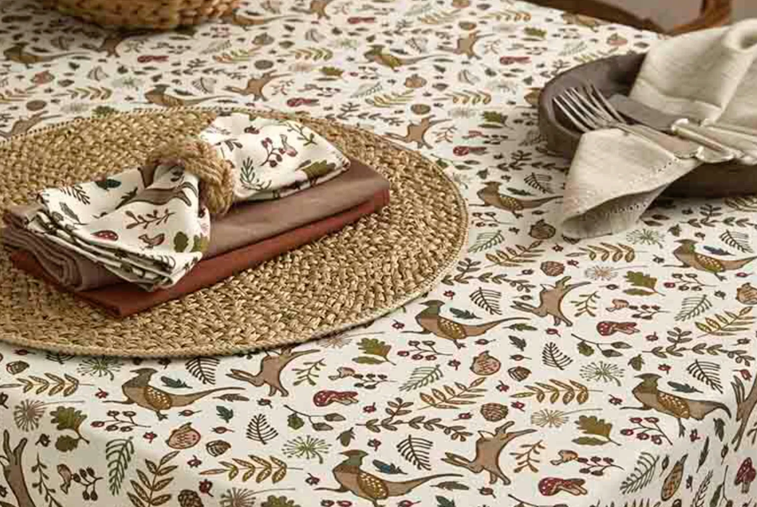 Walton & Co Into The Woods Tablecloth - Image 3