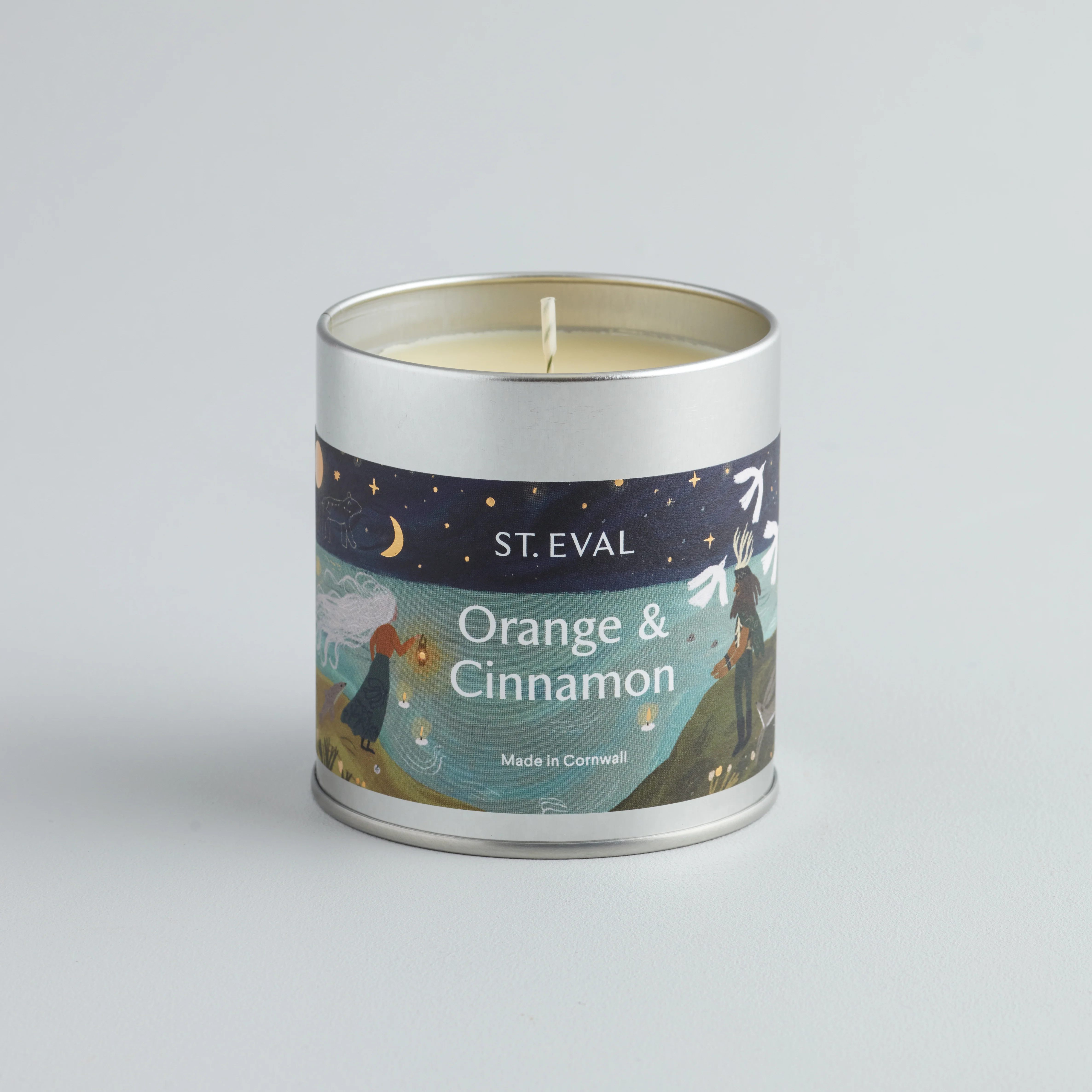 St Eval  Winter Edition Orange & Cinnamon Scented Tin Candle - Image 2