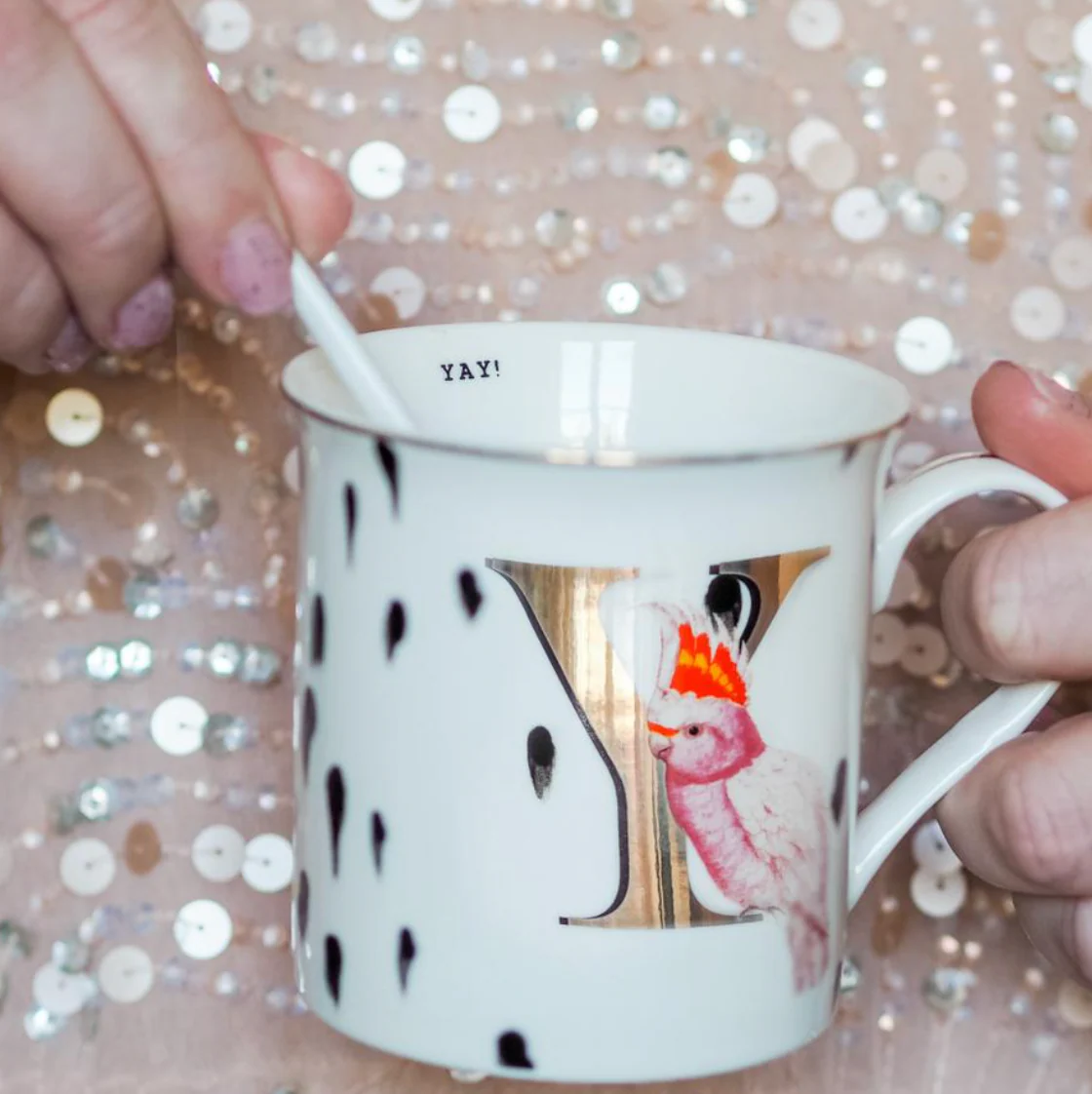 Yvonne Ellen Gold Edition Alphabet Mug Small - Image 14