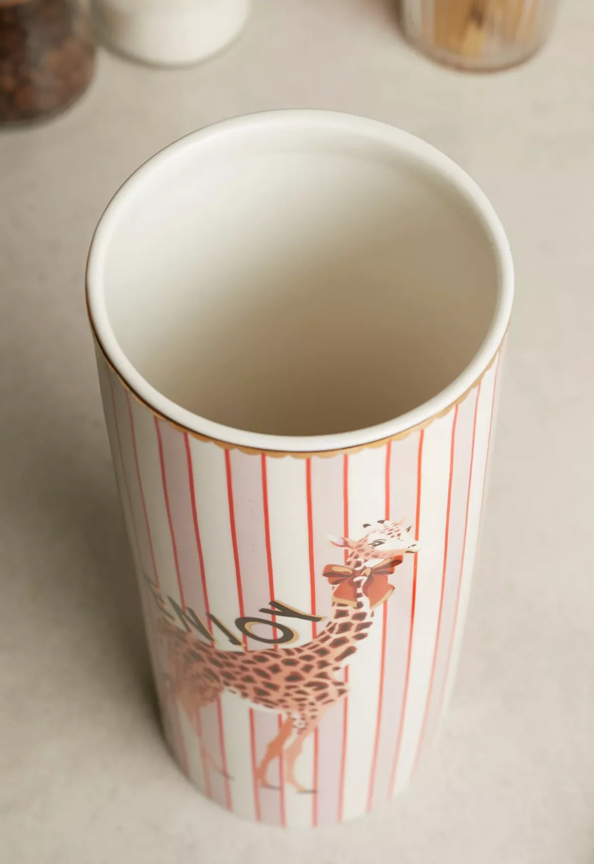 Yvonne Ellen Spaghetti Storage Jar, Giraffe - Image 4