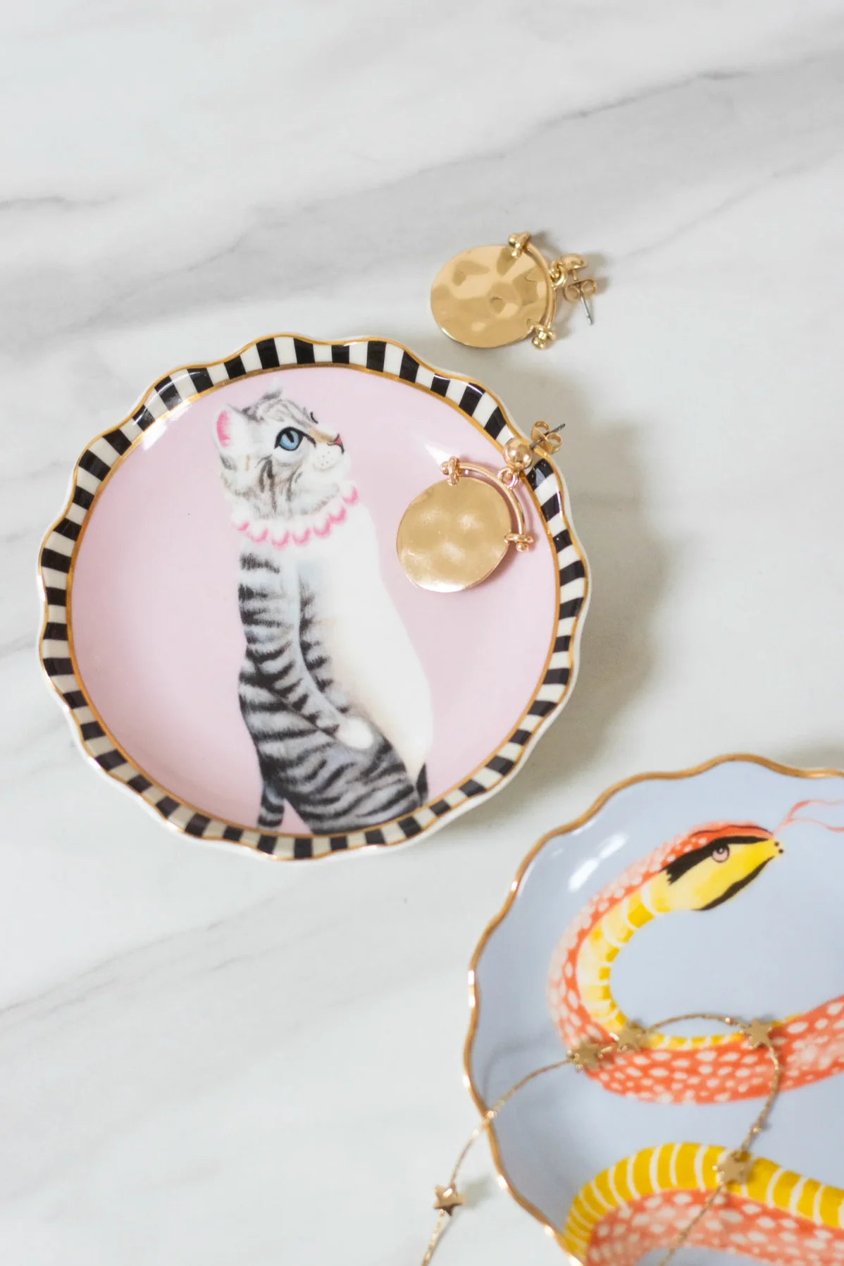 Yvonne Ellen Tea Tidy, Snake - Image 5